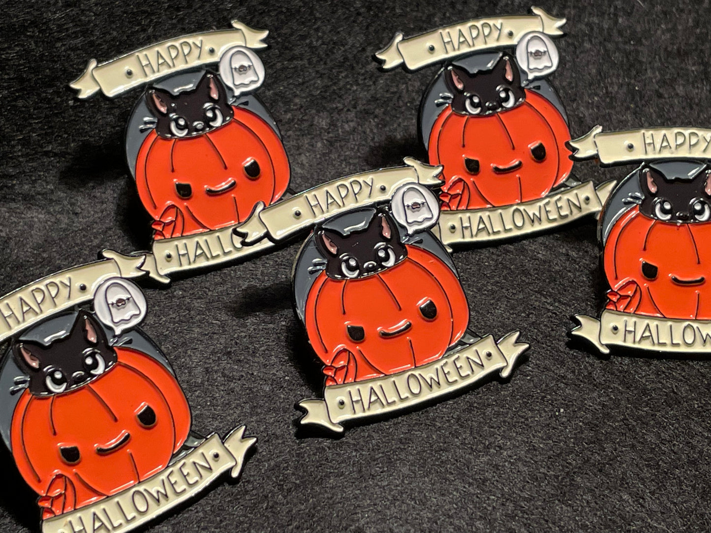 Happy Halloween Pumpkin Pin Badge