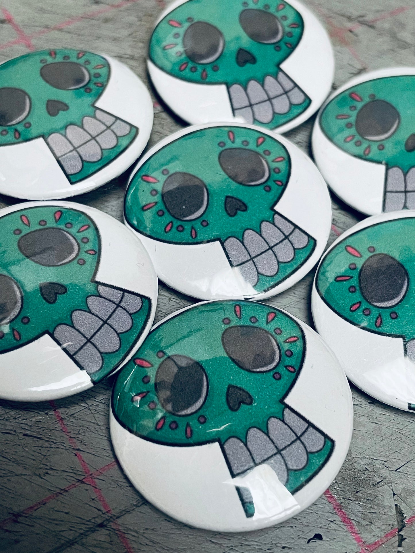 Green Skull Badge (32mm)