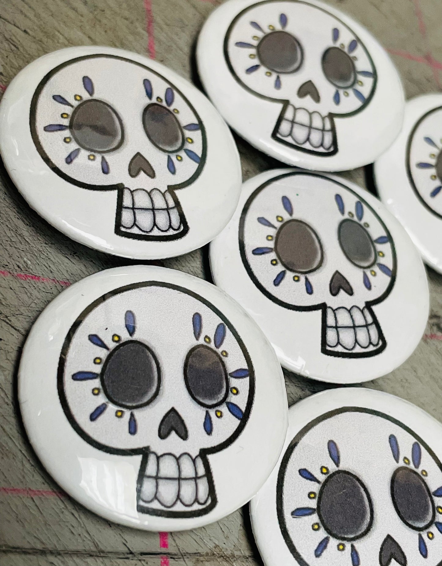 Grey Skull Badge (32mm)