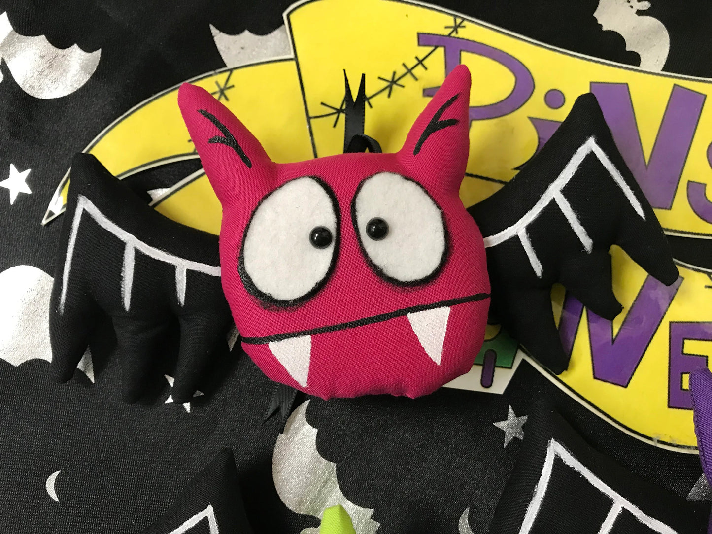 Bat Tree Toppers for Tree