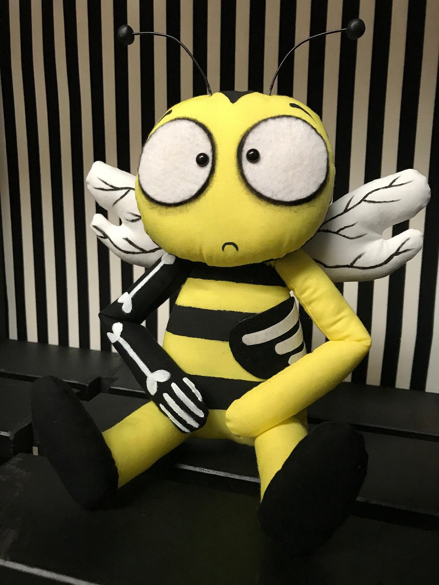 Zom-Bee Art Doll