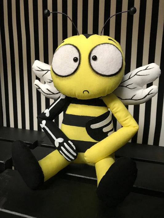 Zom-Bee Art Doll